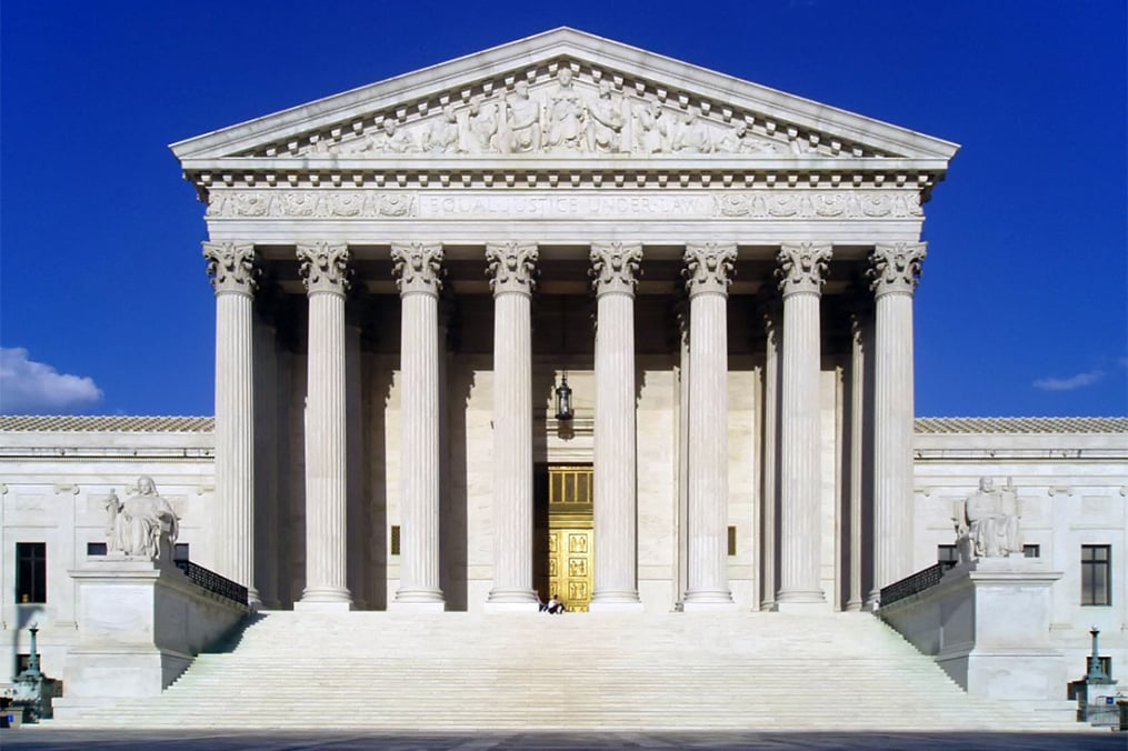 Facade of the US Supreme Court